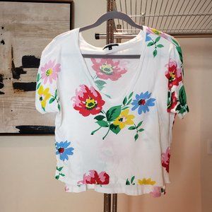 Truly Madly Deeply V-neck Flower T-Shirt XS